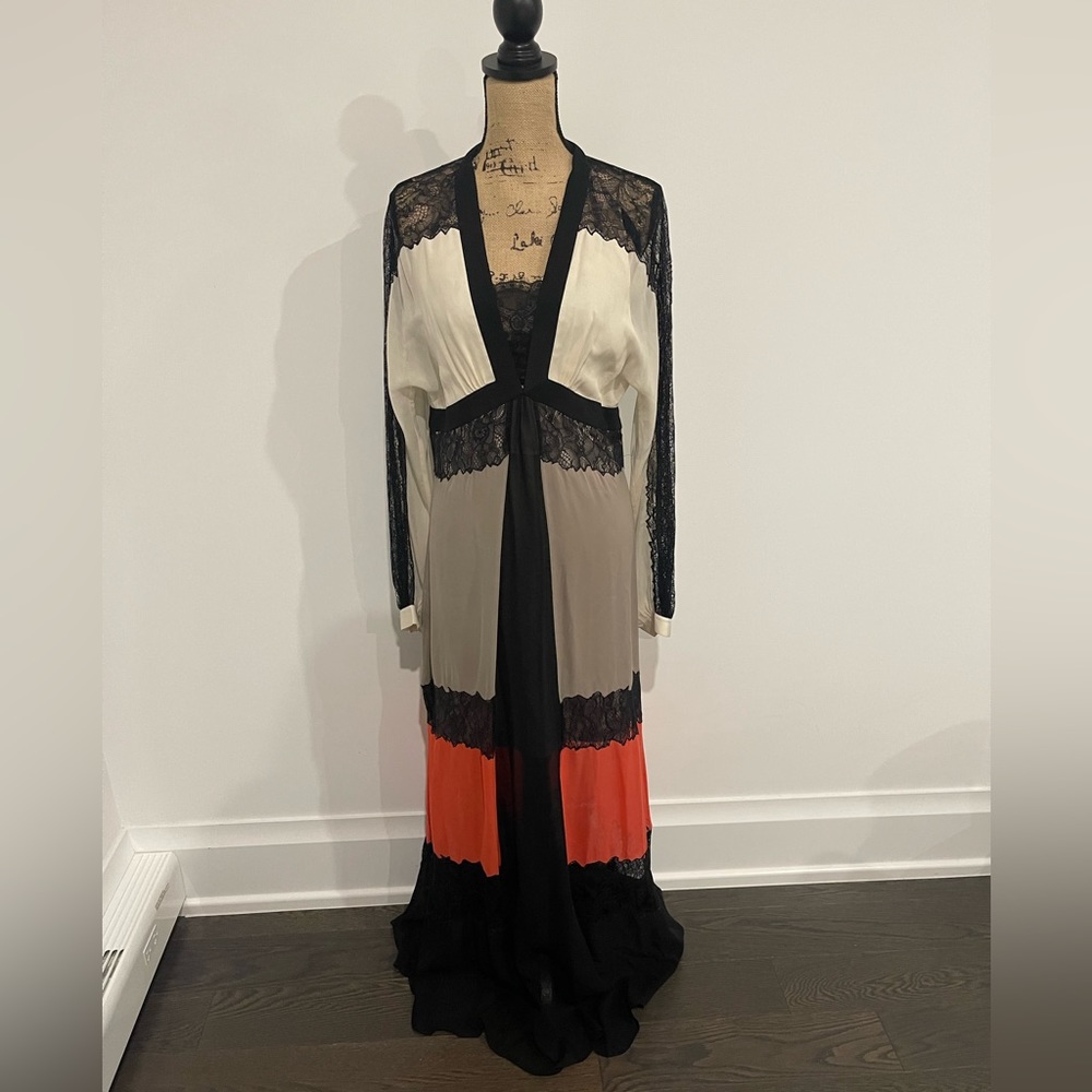 BCBGMAXAZRIA RUNWAY long color block dress. US Medium.